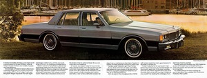 1983 Pontiac Parisienne (Cdn)-02-03.jpg